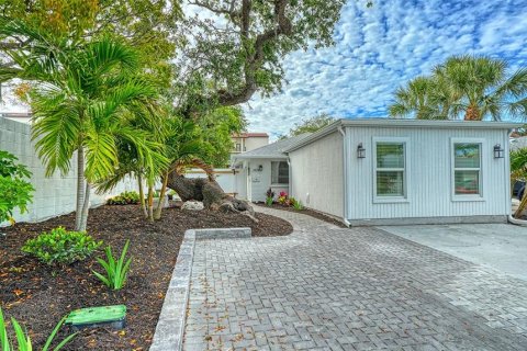Condo in Sarasota, Florida, 3 bedrooms № 2151797