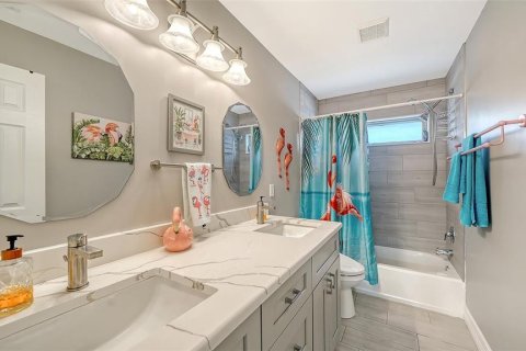 Condo in Sarasota, Florida, 3 bedrooms № 2151797 - photo 26