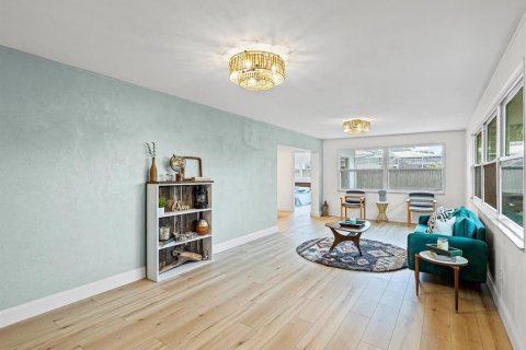 Casa en venta en Clearwater, Florida, 3 dormitorios, 170.66 m2 № 1902133 - foto 14