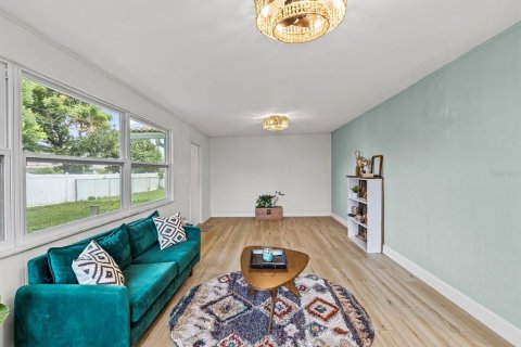 Casa en venta en Clearwater, Florida, 3 dormitorios, 170.66 m2 № 1902133 - foto 13