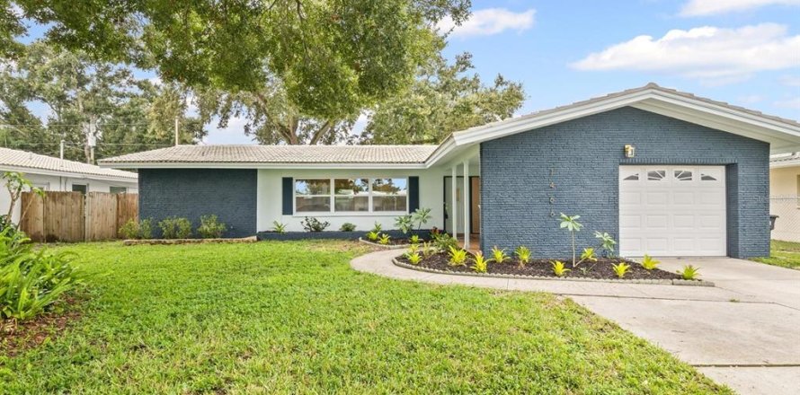 Villa ou maison à Clearwater, Floride 3 chambres, 170.66 m2 № 1902133