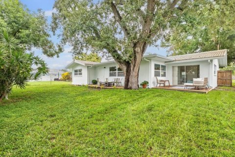 Casa en venta en Clearwater, Florida, 3 dormitorios, 170.66 m2 № 1902133 - foto 26