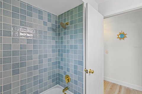 Casa en venta en Clearwater, Florida, 3 dormitorios, 170.66 m2 № 1902133 - foto 24