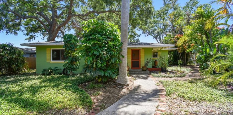 Villa ou maison à Saint Petersburg, Floride 2 chambres, 126.35 m2 № 1656717