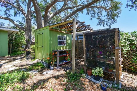 House in Saint Petersburg, Florida 2 bedrooms, 126.35 sq.m. № 1656717 - photo 30