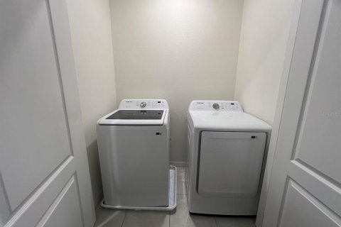Touwnhouse à louer à Davenport, Floride: 3 chambres, 159.79 m2 № 2097897 - photo 21