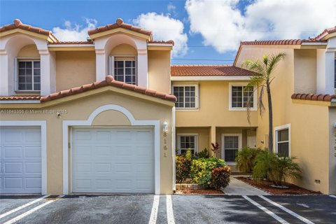 Adosado en venta en North Lauderdale, Florida, 3 dormitorios, 137.68 m2 № 1838691 - foto 1