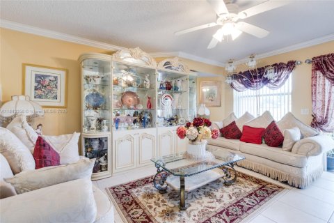 Adosado en venta en North Lauderdale, Florida, 3 dormitorios, 137.68 m2 № 1838691 - foto 11