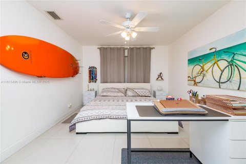 Townhouse in Deerfield Beach, Florida 3 bedrooms, 135.82 sq.m. № 1763062 - photo 12
