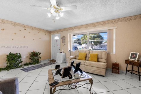 Casa en venta en Homestead, Florida, 3 dormitorios, 169.08 m2 № 2054951 - foto 12