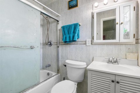 Casa en venta en Homestead, Florida, 3 dormitorios, 169.08 m2 № 2054951 - foto 24