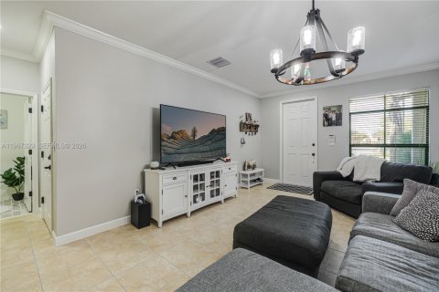 Купить таунхаус в Хомстед, Флорида 4 спальни, 161.28м2, № 2028796 - фото 7