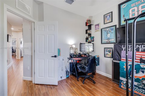 Купить таунхаус в Хомстед, Флорида 4 спальни, 161.28м2, № 2028796 - фото 30