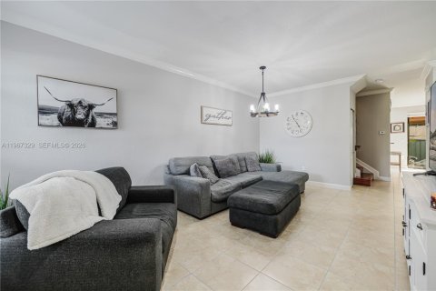 Купить таунхаус в Хомстед, Флорида 4 спальни, 161.28м2, № 2028796 - фото 4