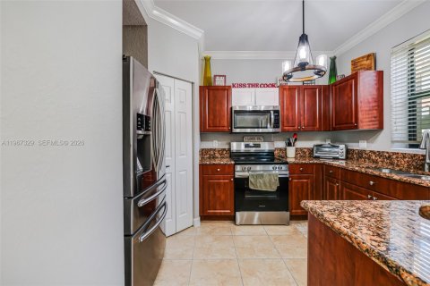 Купить таунхаус в Хомстед, Флорида 4 спальни, 161.28м2, № 2028796 - фото 19