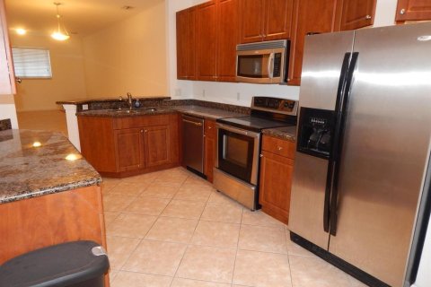 Townhouse in Boynton Beach, Florida 2 bedrooms, 116.13 sq.m. № 1159929 - photo 1