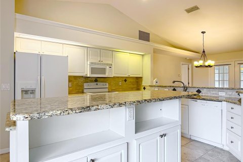 House in Ocala, Florida 3 bedrooms, 154.31 sq.m. № 1654560 - photo 5