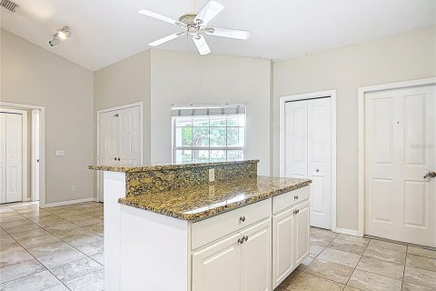 House in Ocala, Florida 3 bedrooms, 154.31 sq.m. № 1654560 - photo 10