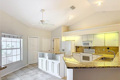 House in Ocala, Florida 3 bedrooms, 154.31 sq.m. № 1654560 - photo 11