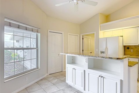House in Ocala, Florida 3 bedrooms, 154.31 sq.m. № 1654560 - photo 4