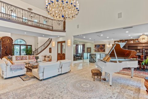 House in Golden Beach, Florida 8 bedrooms, 893.53 sq.m. № 2083136 - photo 11