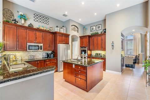Купить виллу или дом в Палм-Харбор, Флорида 15 комнат, 339.93м2, № 1690624 - фото 14