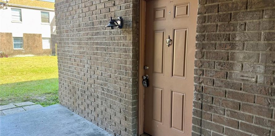 Condominio en Tampa, Florida, 1 dormitorio  № 2148926