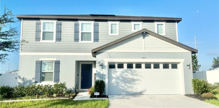 House in Lake Alfred, Florida 4 bedrooms, 224.45 sq.m. № 2225455
