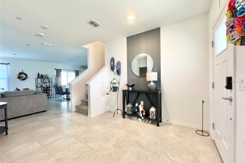 House in Lake Alfred, Florida 4 bedrooms, 224.45 sq.m. № 2225455 - photo 2