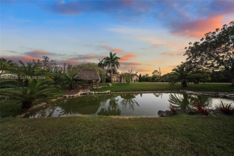 Villa ou maison à vendre à Southwest Ranches, Floride: 4 chambres, 369.1 m2 № 2076238 - photo 27