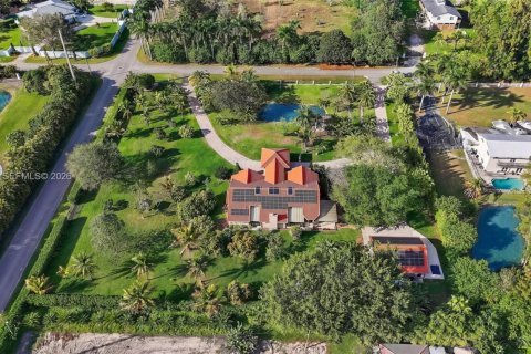 Villa ou maison à Southwest Ranches, Floride 4 chambres, 369.1 m2 № 2076238