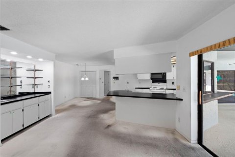 Купить виллу или дом в Клируотер, Флорида 9 комнат, 308.06м2, № 2431222 - фото 22