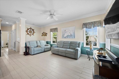House in Jensen Beach, Florida 2 bedrooms, 98.1 sq.m. № 2250369 - photo 13