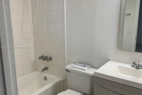 Copropriété à louer à Miami, Floride: 2 chambres, 80.55 m2 № 1923896 - photo 10