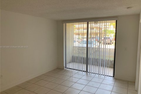 Copropriété à louer à Miami, Floride: 2 chambres, 80.55 m2 № 1923896 - photo 18