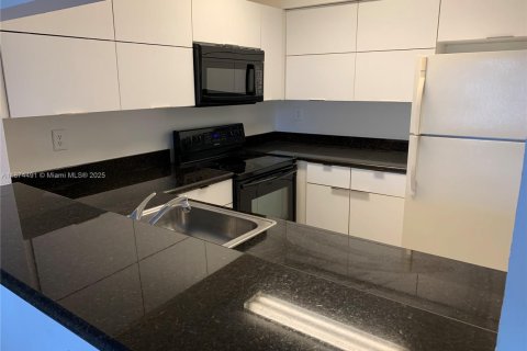Copropriété à louer à Miami, Floride: 2 chambres, 80.55 m2 № 1923896 - photo 7