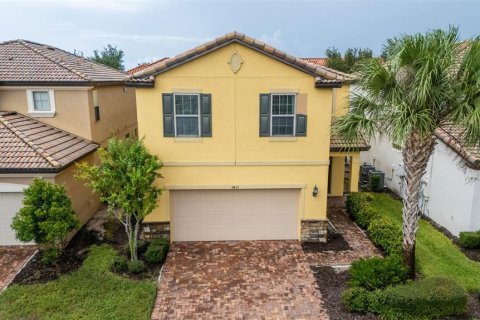 Casa en Davenport, Florida 5 dormitorios, 235.23 m2 № 2354458