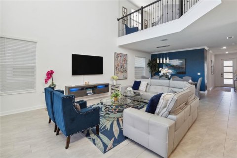 Villa ou maison à louer à Davenport, Floride: 5 chambres, 286.23 m2 № 2095810 - photo 10