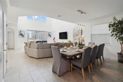 Villa ou maison à louer à Davenport, Floride: 5 chambres, 286.23 m2 № 2095810 - photo 12