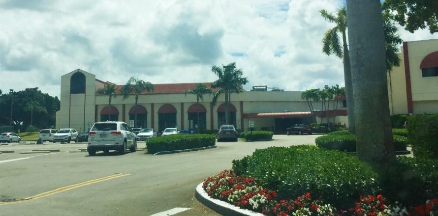 Condo in Pembroke Pines, Florida, 2 bedrooms № 1103370