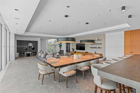Casa en venta en Fort Lauderdale, Florida, 5 dormitorios, 772.48 m2 № 1946024 - foto 30