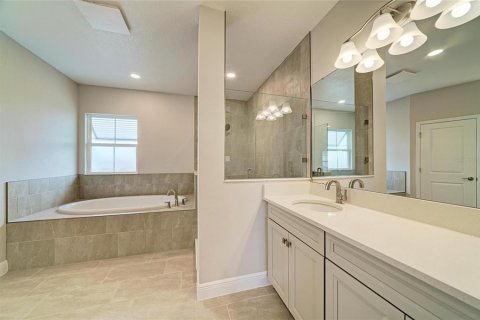 Villa ou maison à vendre à Parrish, Floride: 5 chambres, 327.76 m2 № 2106868 - photo 8