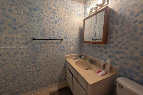 House in Port St. Lucie, Florida 3 bedrooms, 113.15 sq.m. № 2399736 - photo 18