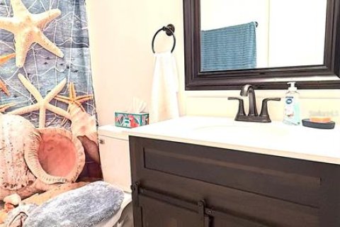Condominio en venta en Astor, Florida, 2 dormitorios, 102.38 m2 № 1759858 - foto 19