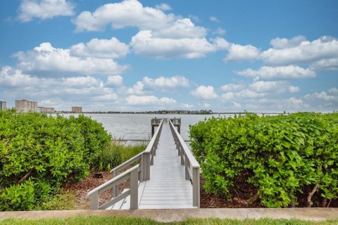 Condominio en venta en Saint Petersburg, Florida, 2 dormitorios, 82.68 m2 № 1900369 - foto 7