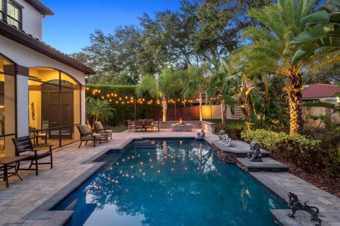 Villa ou maison à vendre à Orlando, Floride: 3 chambres, 302.03 m2 № 2413520 - photo 3