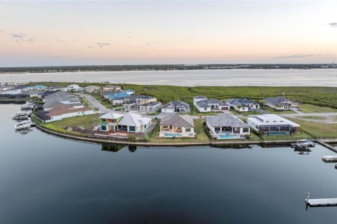 Villa ou maison à vendre à Palmetto, Floride: 3 chambres, 279.08 m2 № 1578203 - photo 3