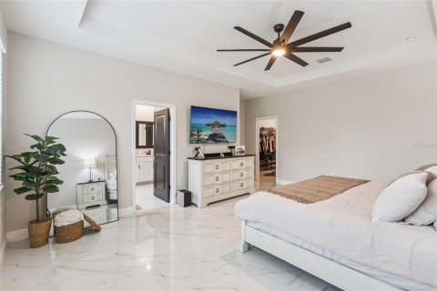 Villa ou maison à vendre à Davenport, Floride: 4 chambres, 235.23 m2 № 2258462 - photo 28
