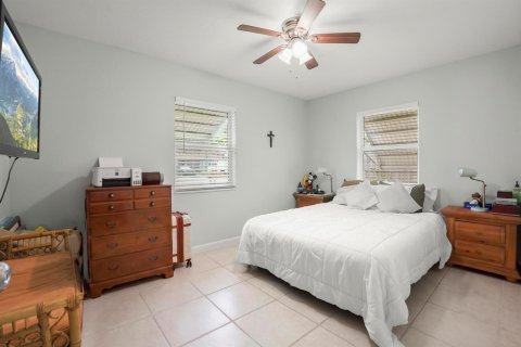 Villa ou maison à vendre à Palm Springs, Floride: 2 chambres, 66.89 m2 № 2249284 - photo 9