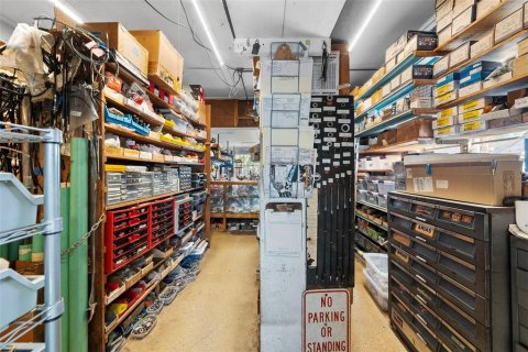 Купить коммерческую недвижимость в Сент-Питерсберг, Флорида 141.95м2, № 2217558 - фото 16